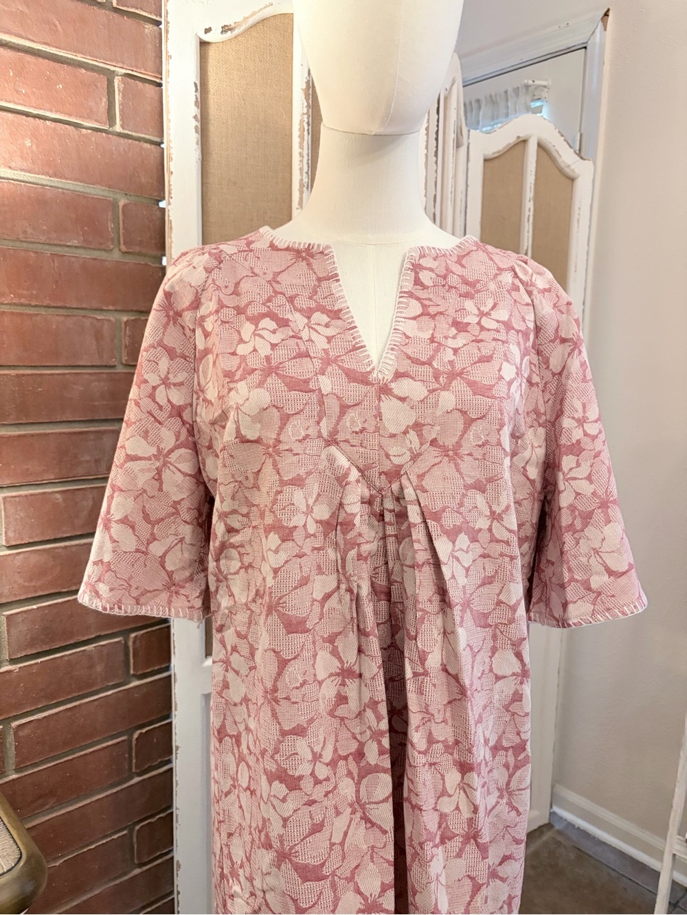 Voy Linen Cotton Jacquard Shift Dress Floral Split Neck Large Pink NWT Boho